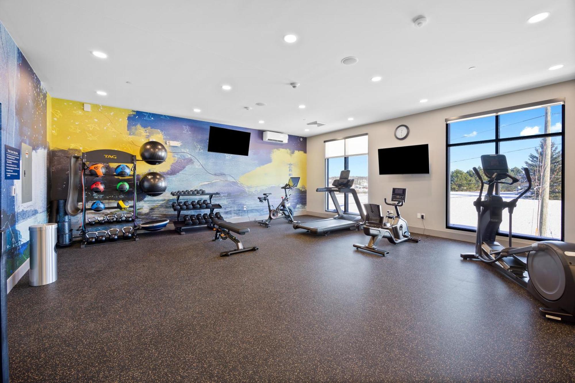 Best Western Plus Marquette Hotel & Suites Exterior foto